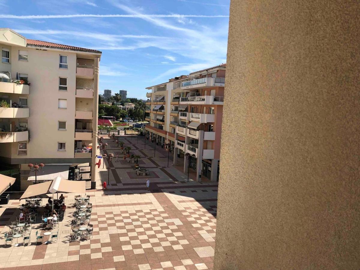 Apartment En Bord De *
